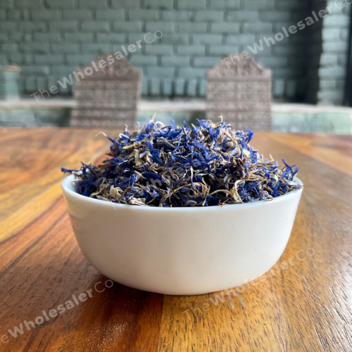 Dried Blue cornflower - Centaurea cyanus - Bachelor's button