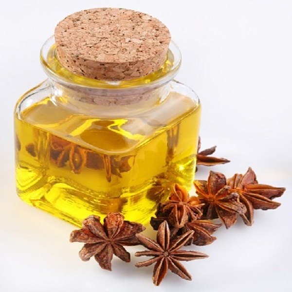 Star Anise Oil - Illicium verum - Essential oil@WholesalerCo