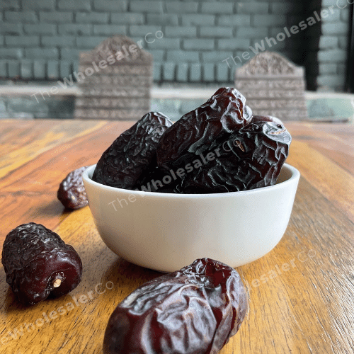 Kalmi Dates - Safawi Khajur | TheWholesalerCo