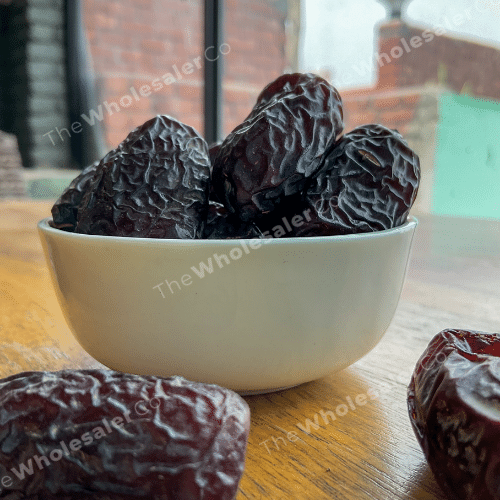 Kalmi Dates - Safawi Khajur | TheWholesalerCo 